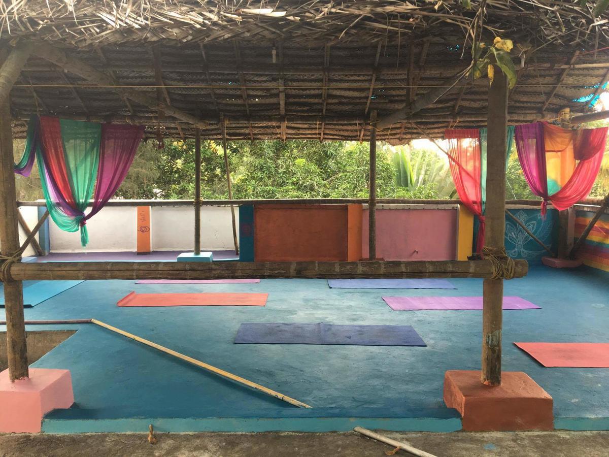 Mk Gardens Surf & Yoga House Varkala Exterior photo